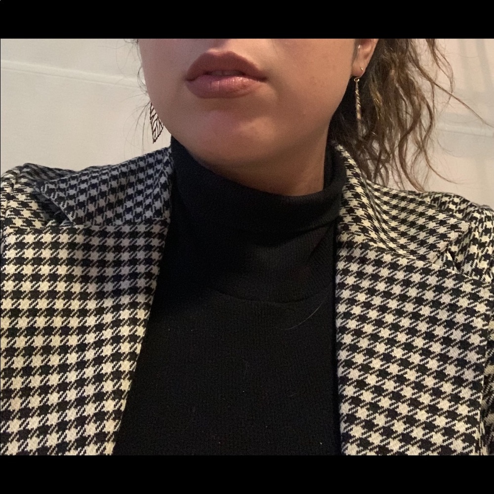 Double Breasted Black and White Houndstooth Blazer